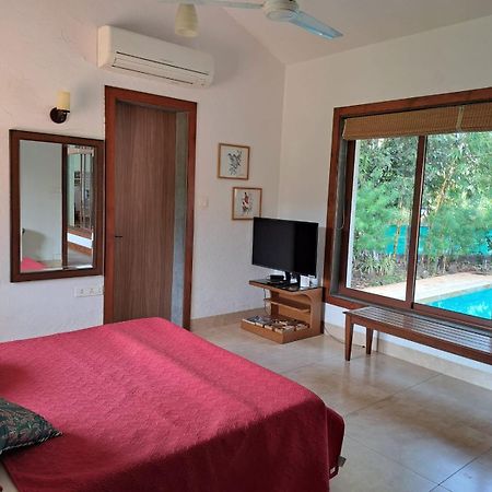 Вилла Casa Blanca 3Bhk W/Pool Near Mandwa, Alibaug Алибаг Экстерьер фото