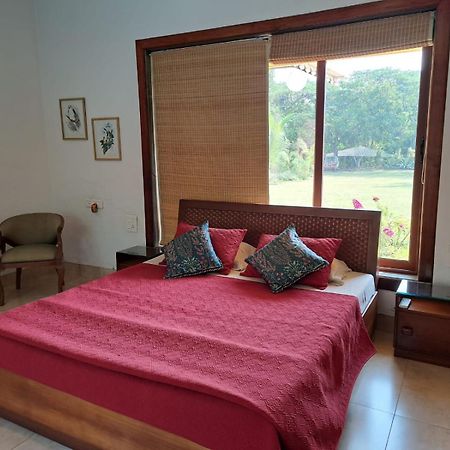 Вилла Casa Blanca 3Bhk W/Pool Near Mandwa, Alibaug Алибаг Экстерьер фото