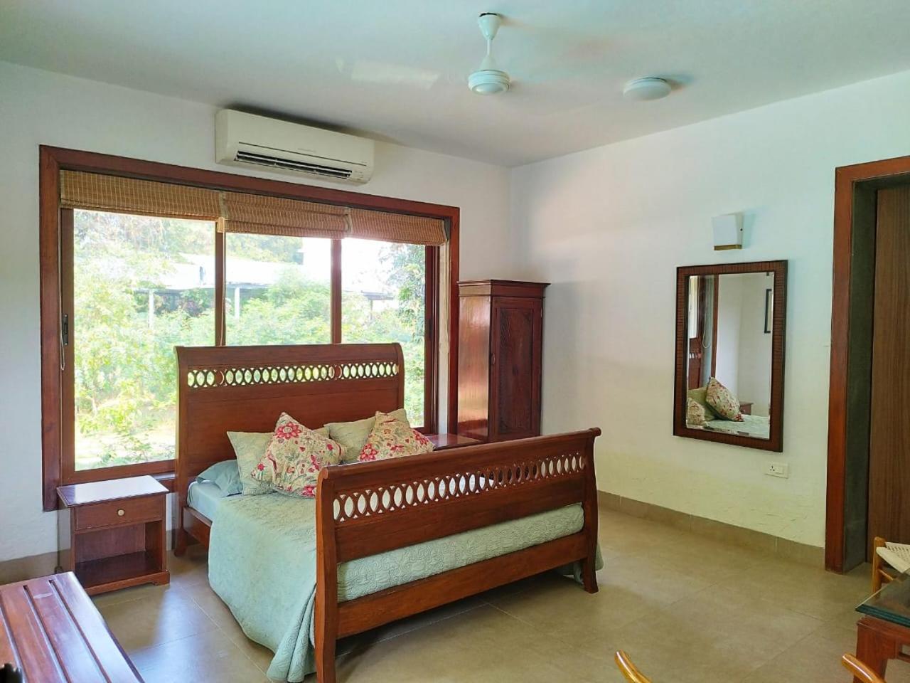 Вилла Casa Blanca 3Bhk W/Pool Near Mandwa, Alibaug Алибаг Экстерьер фото